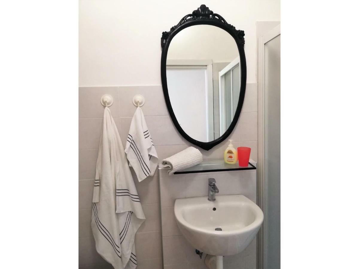 House San Salvario Next Station By Holiday World Turin Extérieur photo